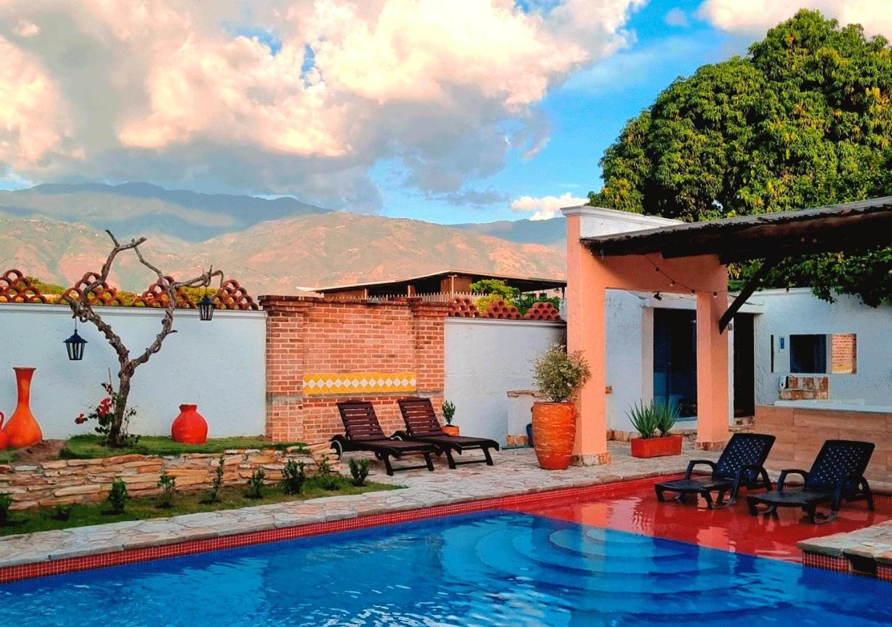 Hotel Santa Barbara Colonial - Santa Fe De Antioquia Exterior photo